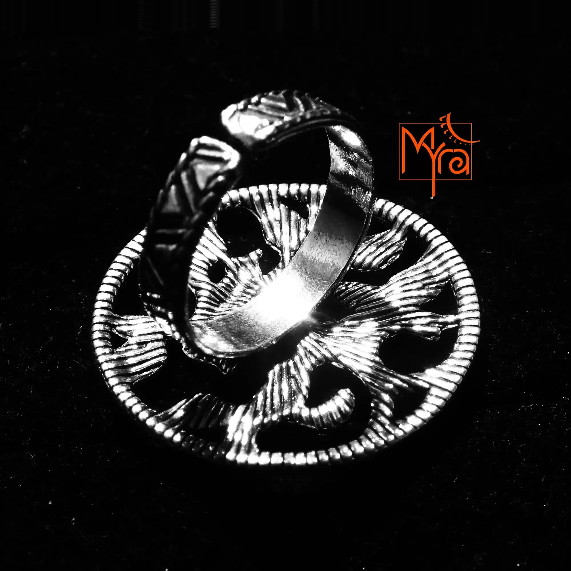 Birds on Tree Motif Cocktail Ring