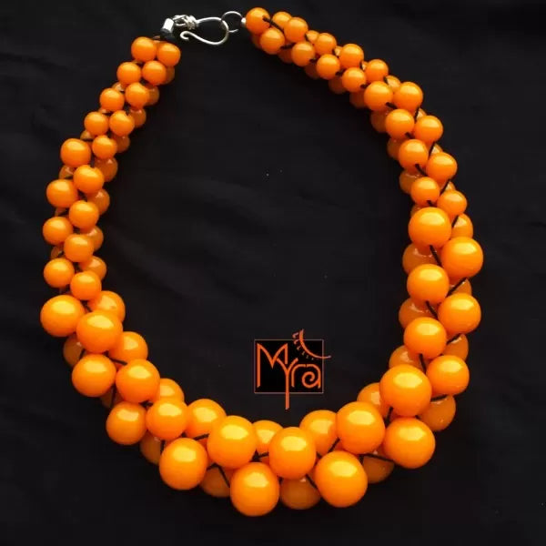 Bunch of Beads & Woven Necklace : Bottle Green