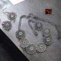 Dandelion Metal Choker : Silver
