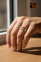 Double Wave Pattern Ring