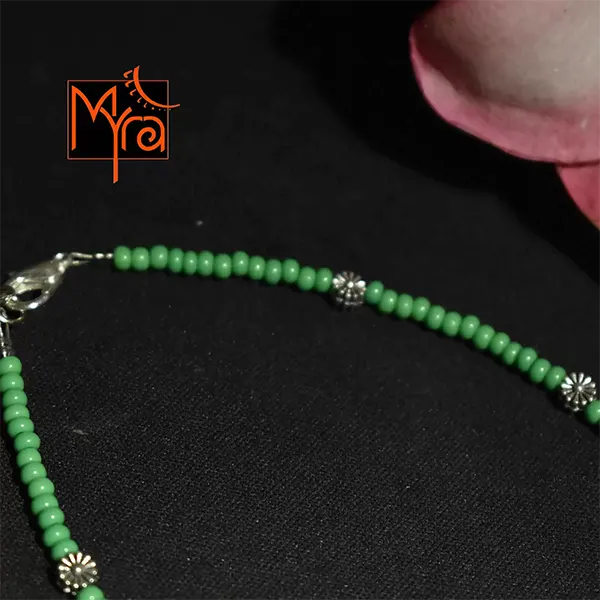 Glass Beaded Anklet with Dandelion Charms : Green