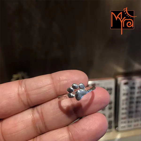 Paw Ring