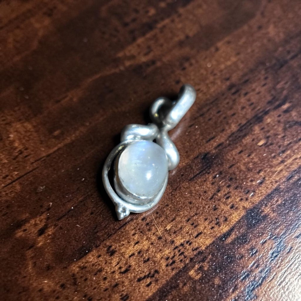 Handcrafted moonstone silver pendant online India MYRA