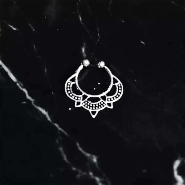 Clip on Septum Ring - 19