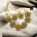 Geometric Floral Choker Set : Golden