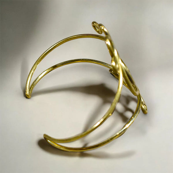 Minimalist Brass Wire Bracelet : Golden
