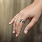 Single Feather Ring