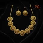 Vintage Floral Choker Set : Golden