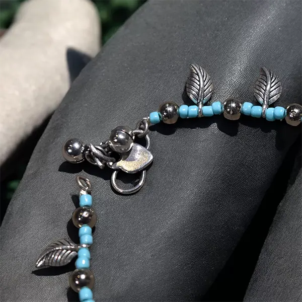 Charm & Bead Anklet : Turquoise Leaves