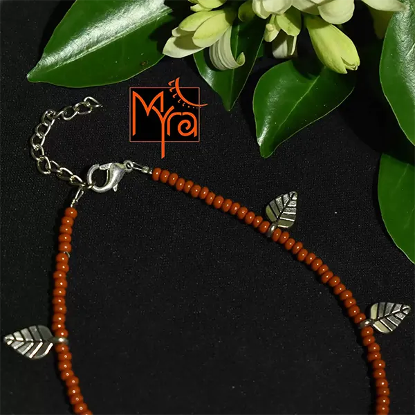 Glass Beaded Anklet with Leaf Charms : Brown