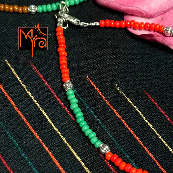Glass Beaded Charm Anklet : Green, Red