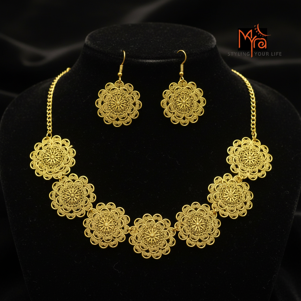 Floral Metal Choker Set : Golden