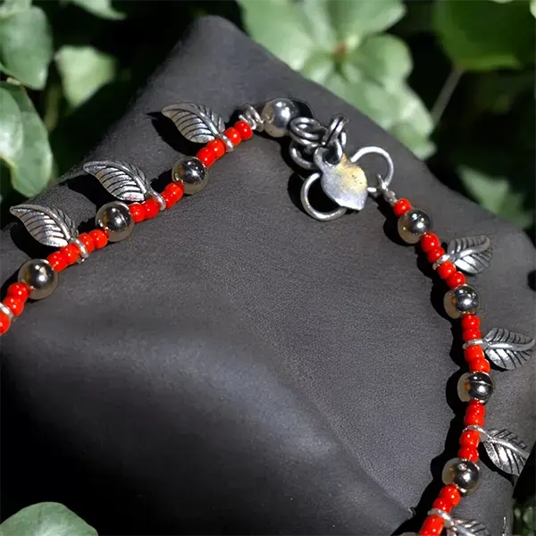 Charm & Bead Anklet : Orange Leaves