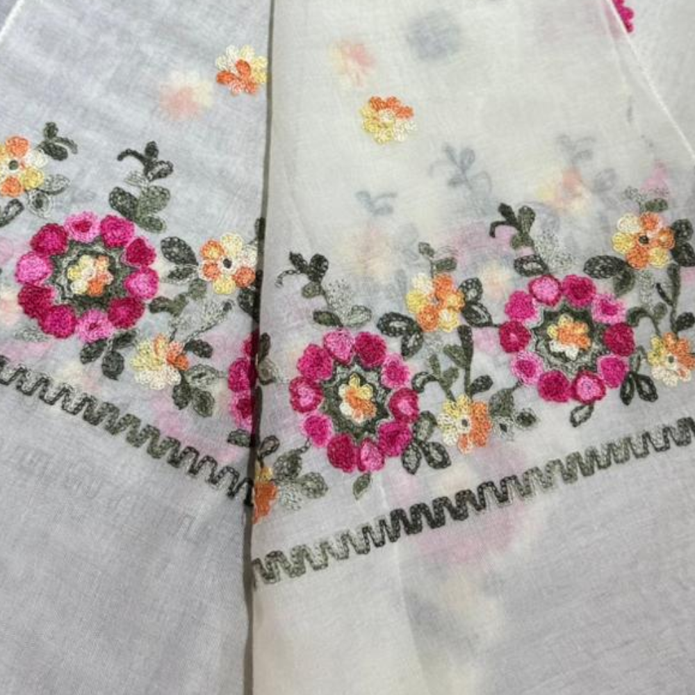 Hand Embroidered White Stole