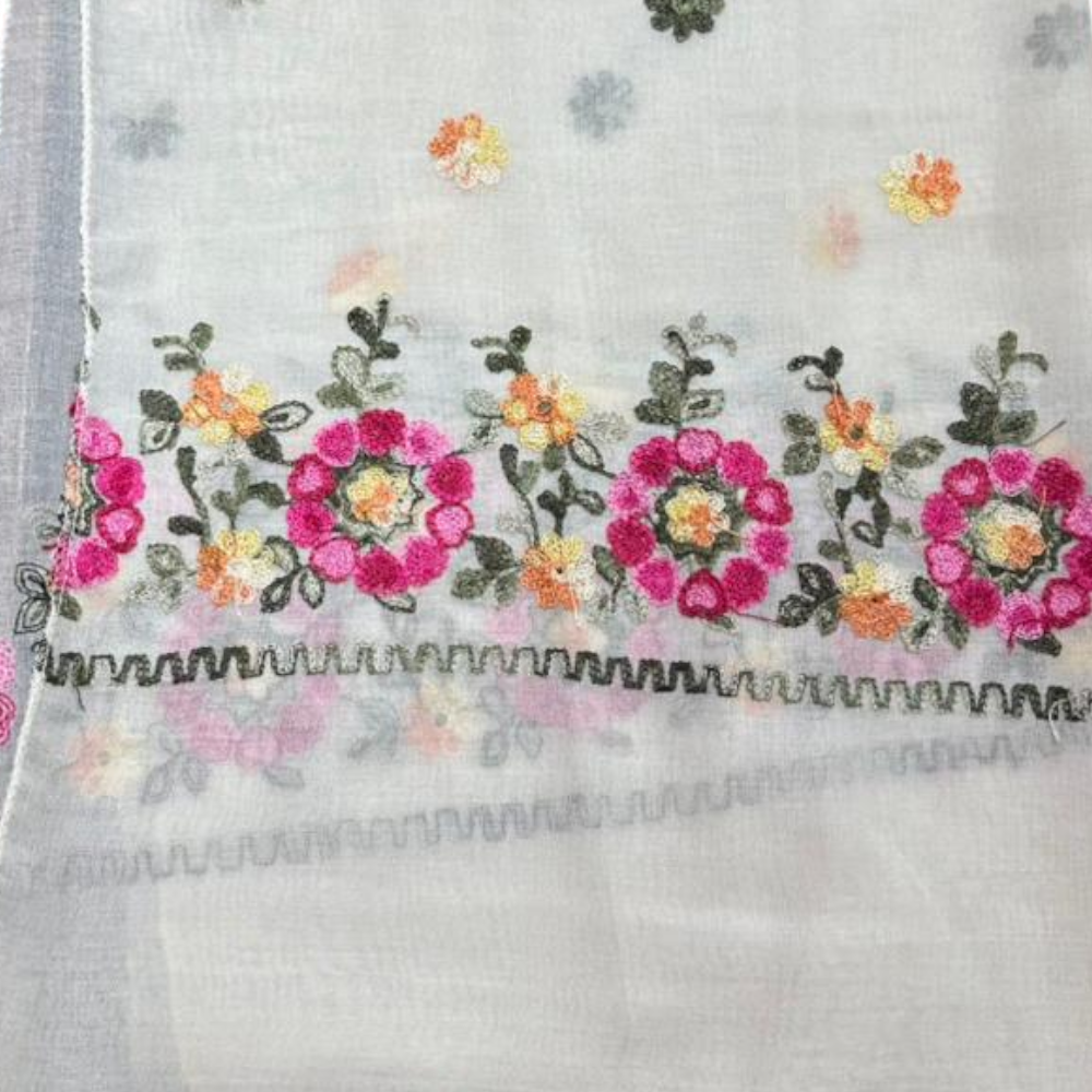 Hand Embroidered White Stole