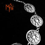 Abstract Flower Engraved Metal Choker : Silver