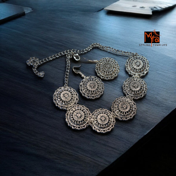 Vintage Floral Choker Set : Silver