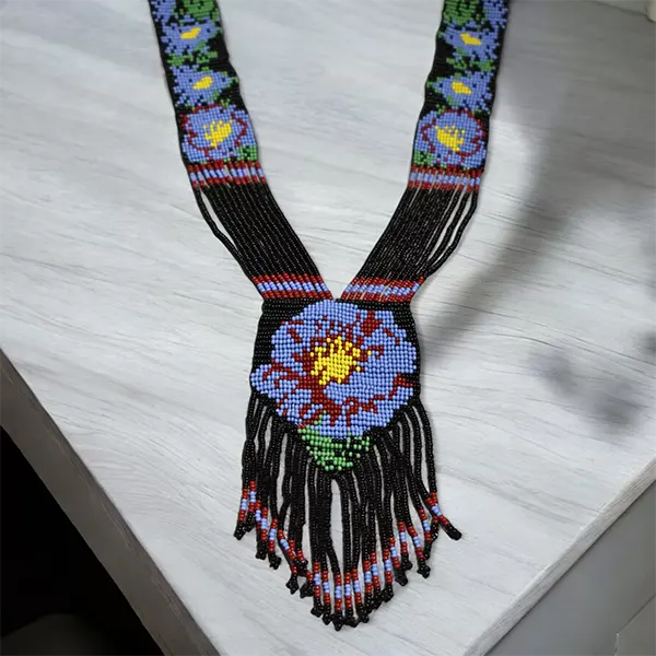 African Weave Necklace : Flower