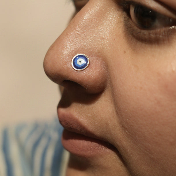 Evil Eye Blue Circle Silver Nosepin