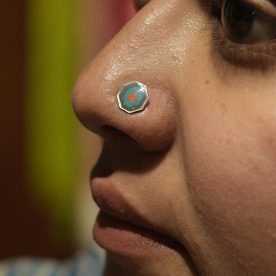 Manjari Hexagon Silver Nosepin