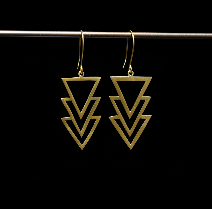 Trikon – Triple Triangle Brass Earrings