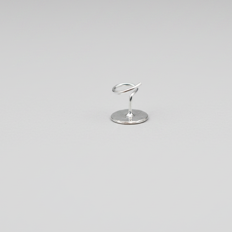 Dandelion Bloom Nose Pin – 925 Sterling Silver