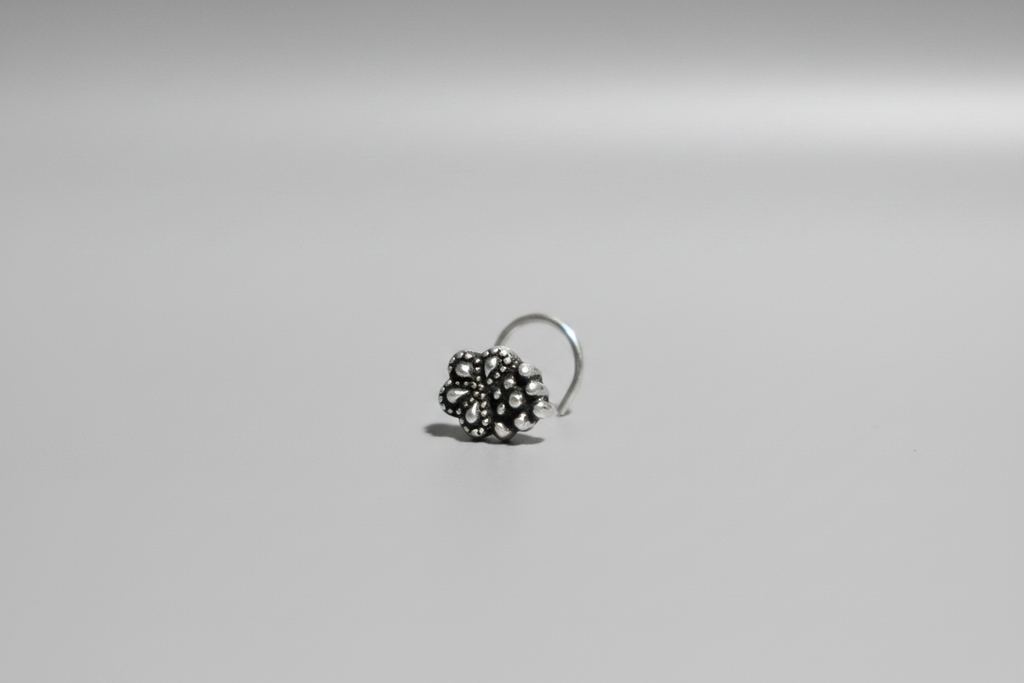 Traditional Elongated Nose Pin – 925 Sterling Silver