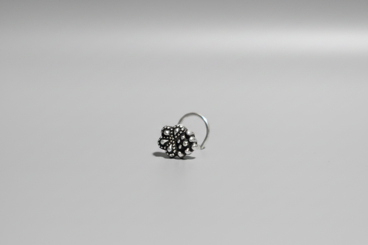 Traditional Elongated Nose Pin – 925 Sterling Silver