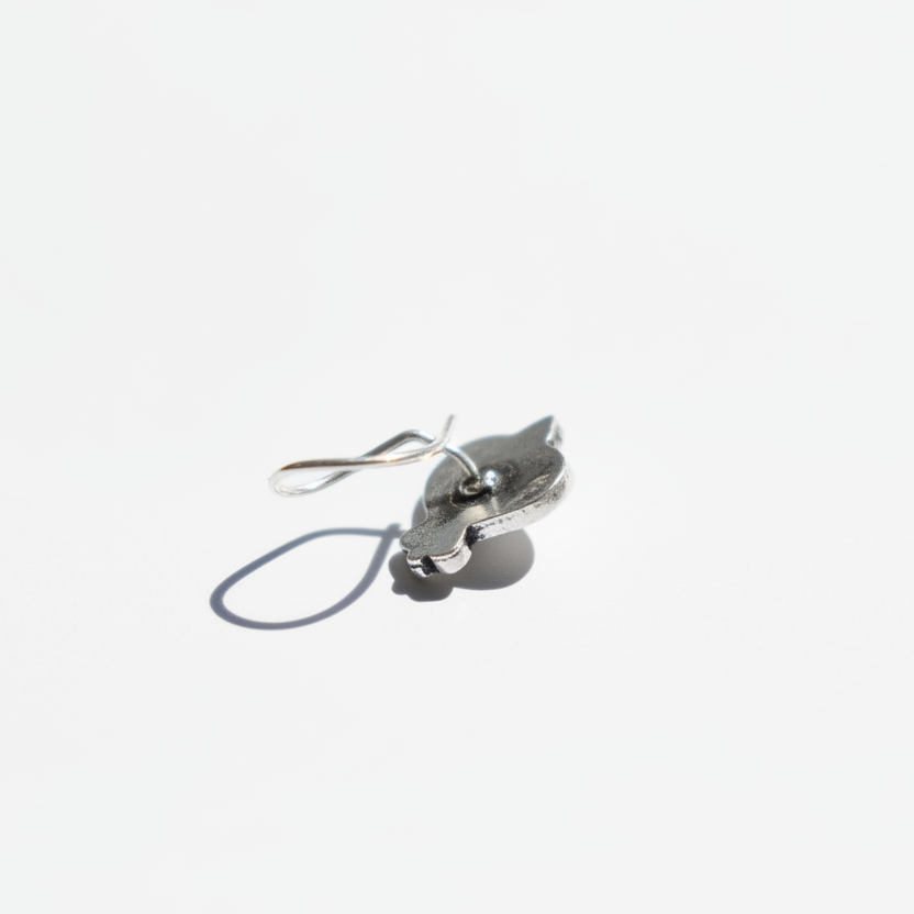 Betel Leaf Statement Nose Pin – 925 Sterling Silver