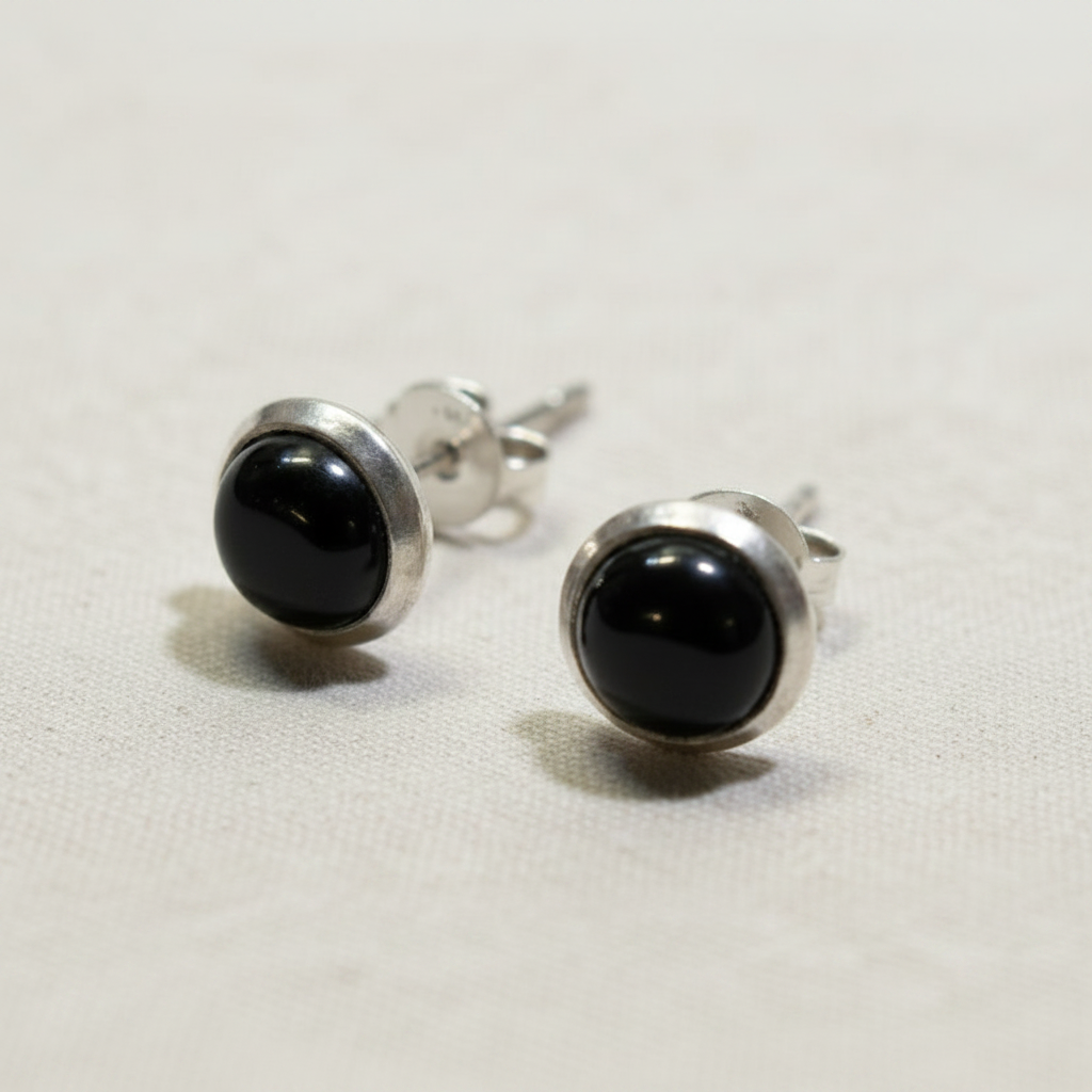 Midnight Circle - Black Onyx - 925 Sterling Silver Ear Studs