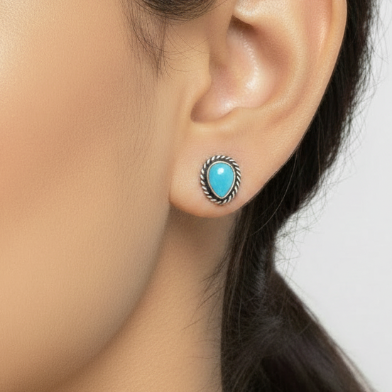 Ocean Drop - Chalcedony - 925 Sterling Silver Ear Studs