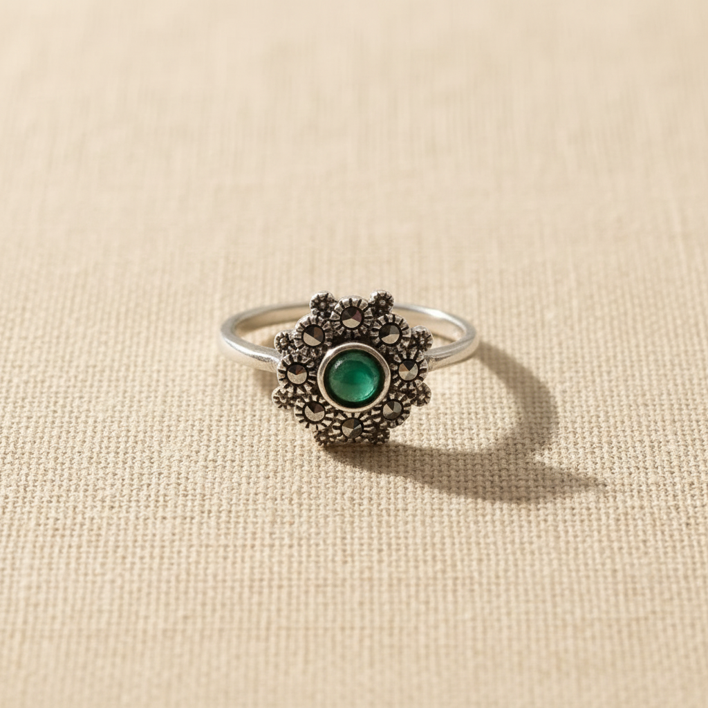 Marcasite & Green Onyx Silver Ring - US Size 5