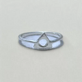 Circle in Triangle Silver Ring - US Size 7
