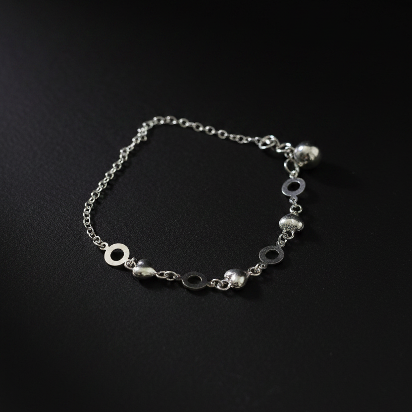 Bindu – Heart & Circle Link Chain 925 Sterling Silver Bracelet