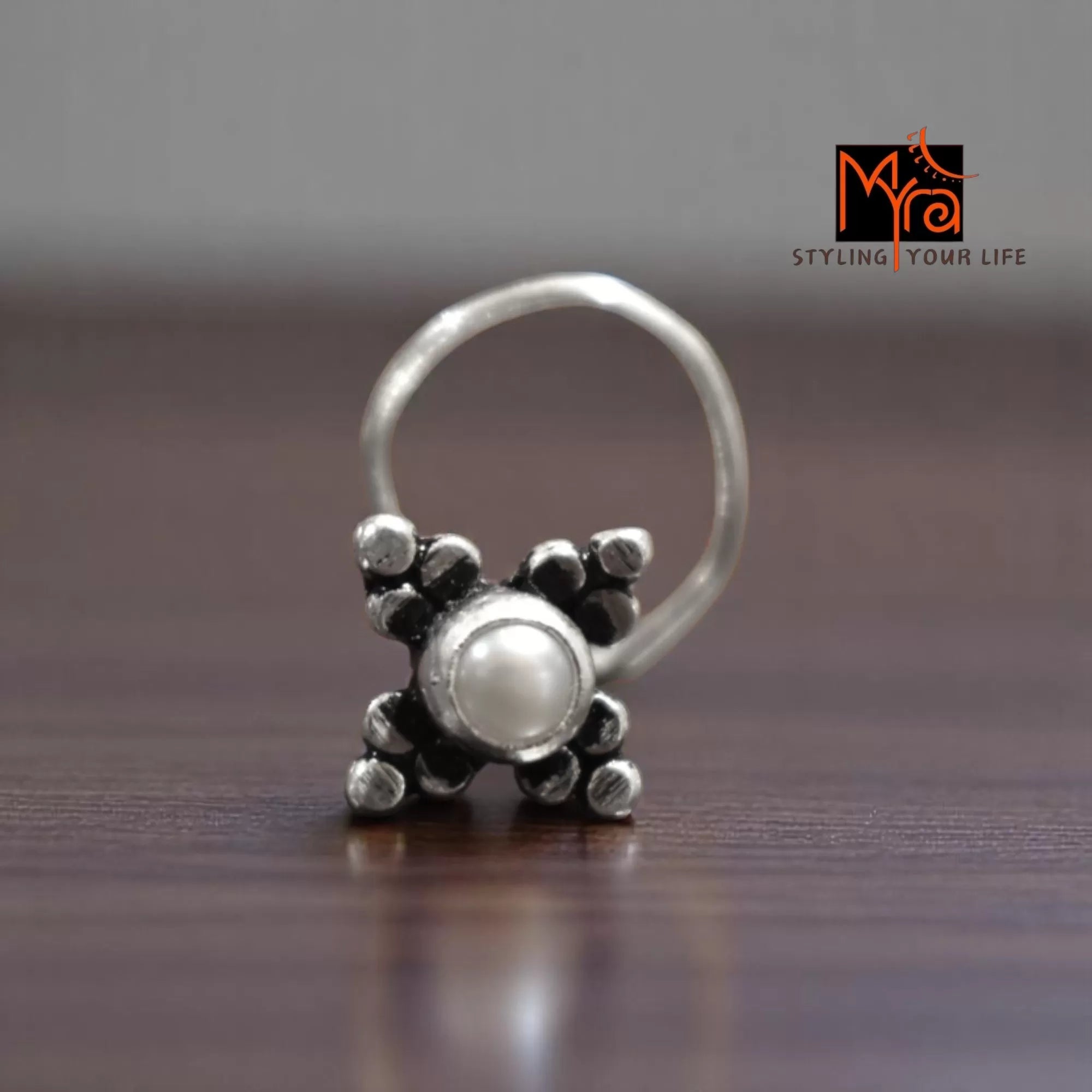 Rajasi Pearl Silver Nosepin