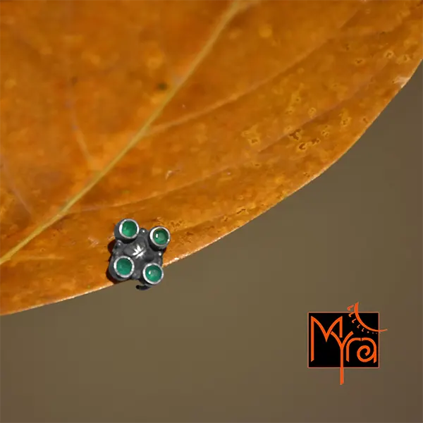 Square Four Stone Green Onyx Nosepin